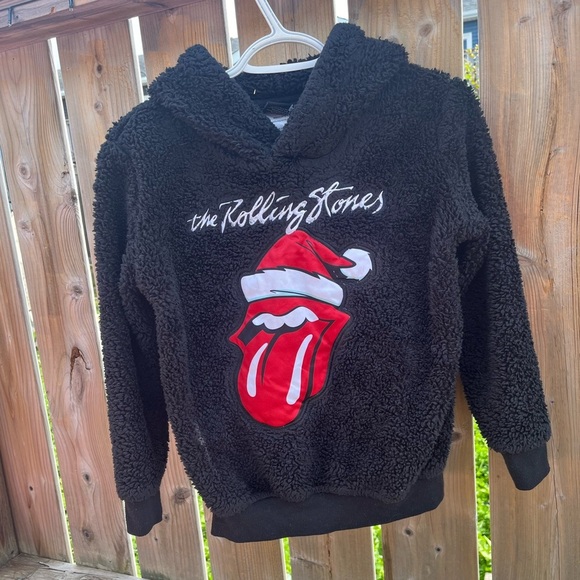 the Rolling Stones Other - Kids Rolling Stones Christmas Santa hat Sherpa pullover hoodie size 7/8